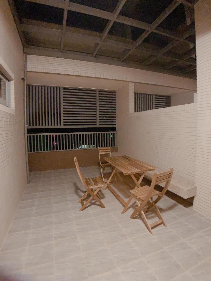 Hotel In Fengchia à Taichung Extérieur photo